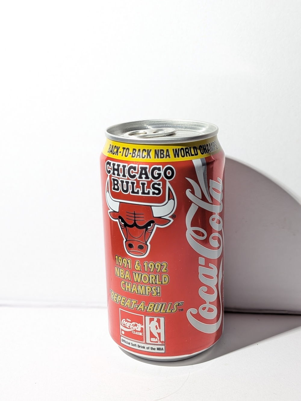 1992 Chicago Bulls Back-to-Back Coca-Cola Can – Sealed/EMPTY – VTG